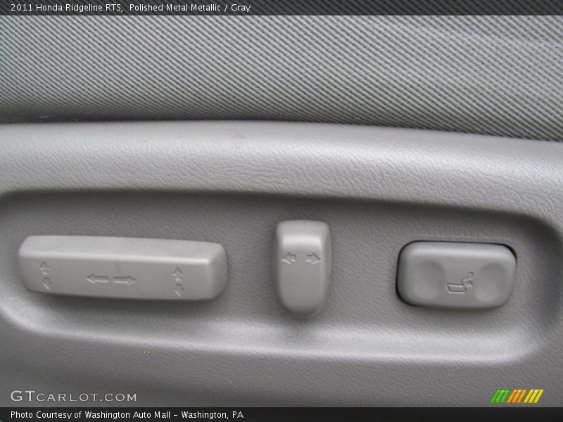 Polished Metal Metallic / Gray 2011 Honda Ridgeline RTS