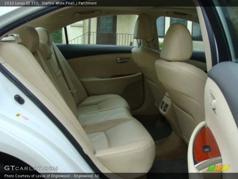 Starfire White Pearl / Parchment 2010 Lexus ES 350