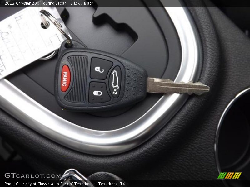 Black / Black 2013 Chrysler 200 Touring Sedan
