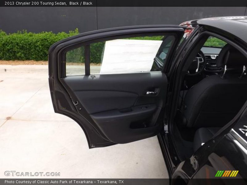 Black / Black 2013 Chrysler 200 Touring Sedan