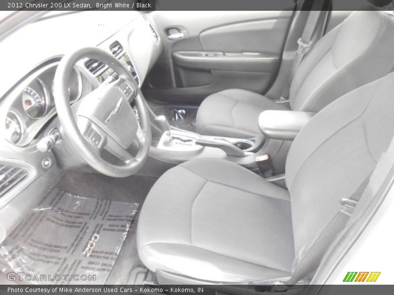 Bright White / Black 2012 Chrysler 200 LX Sedan