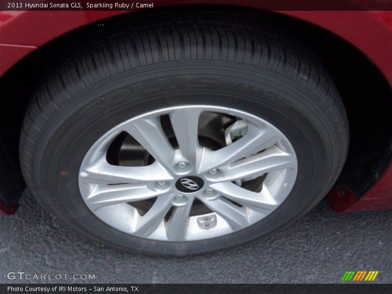 Sparkling Ruby / Camel 2013 Hyundai Sonata GLS
