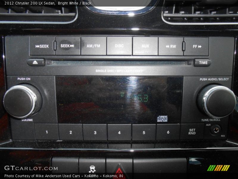 Bright White / Black 2012 Chrysler 200 LX Sedan