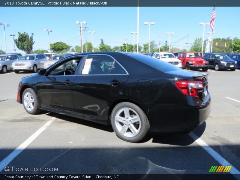 Attitude Black Metallic / Black/Ash 2013 Toyota Camry SE