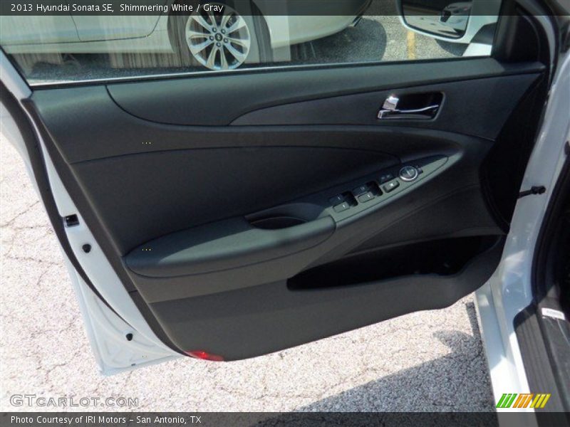 Shimmering White / Gray 2013 Hyundai Sonata SE