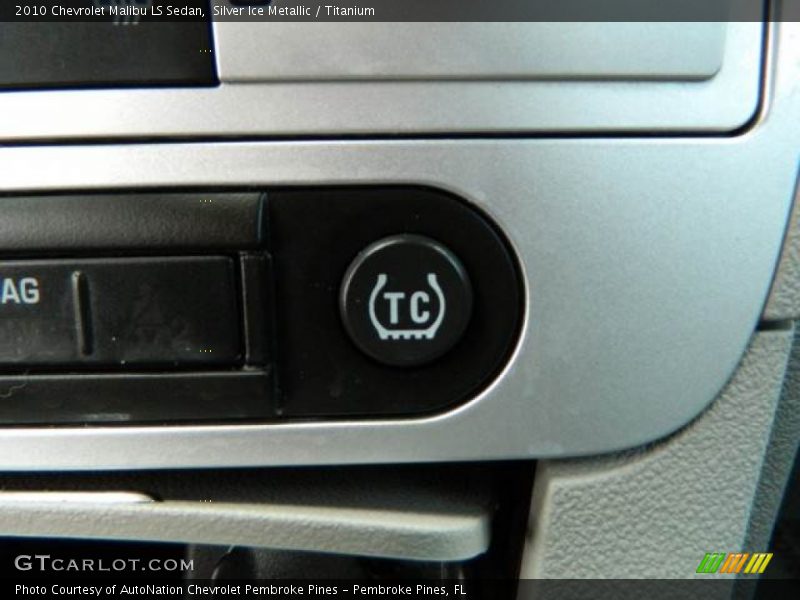 Silver Ice Metallic / Titanium 2010 Chevrolet Malibu LS Sedan