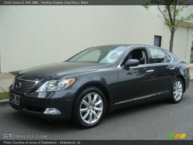 Front 3/4 View of 2009 LS 460 AWD