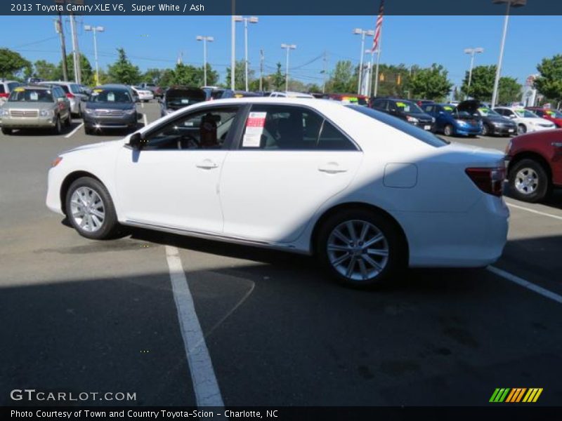 Super White / Ash 2013 Toyota Camry XLE V6