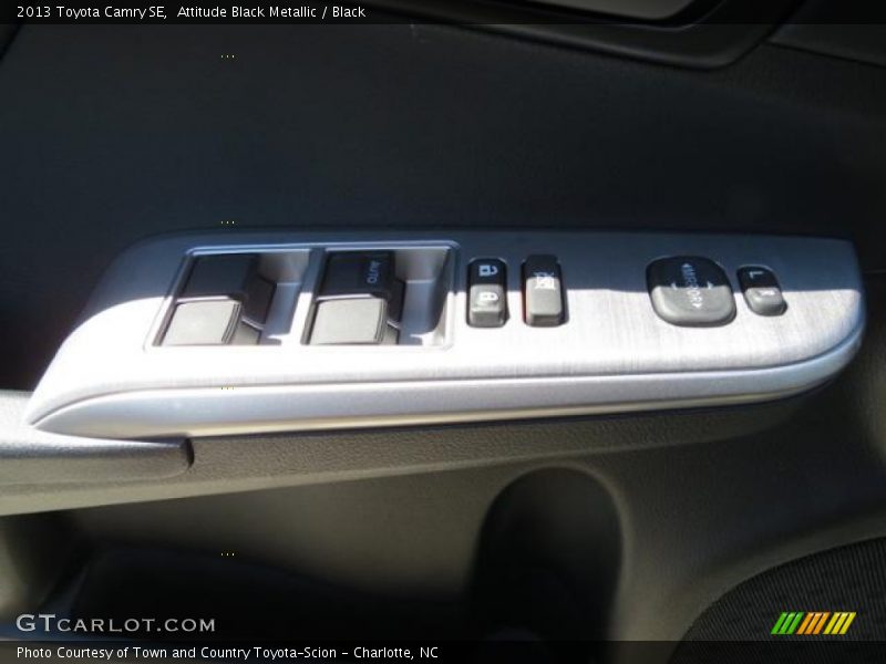 Attitude Black Metallic / Black 2013 Toyota Camry SE