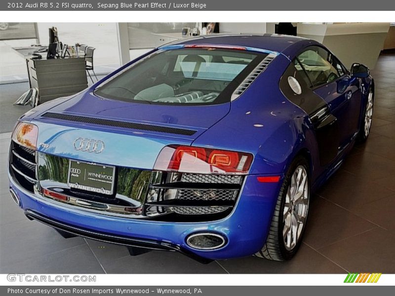 Sepang Blue Pearl Effect / Luxor Beige 2012 Audi R8 5.2 FSI quattro
