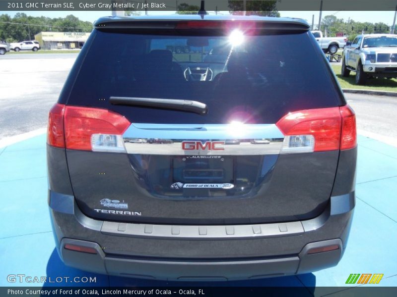 Cyber Gray Metallic / Jet Black 2011 GMC Terrain SLE