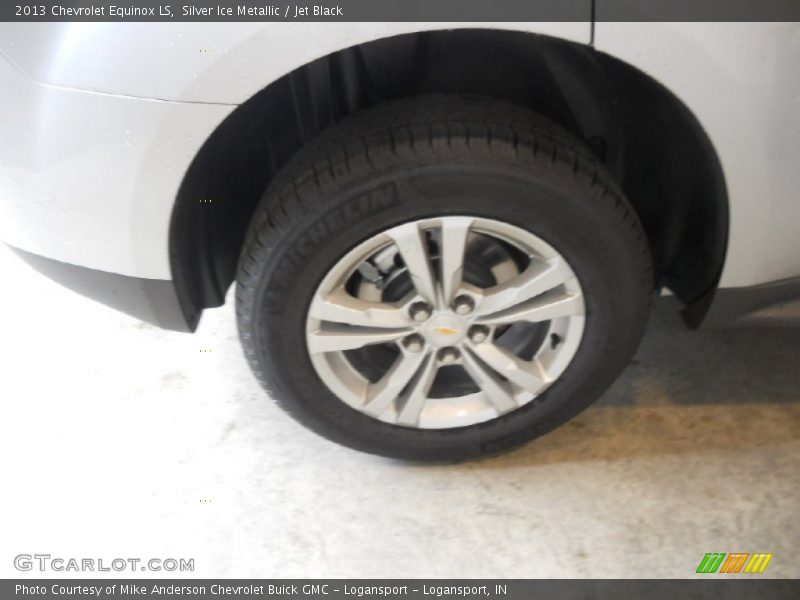 Silver Ice Metallic / Jet Black 2013 Chevrolet Equinox LS