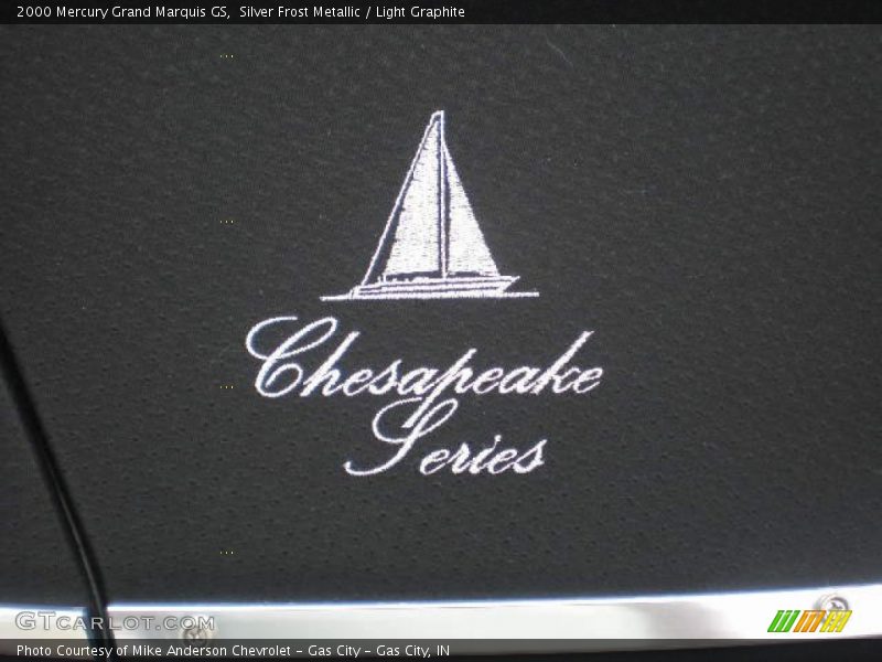 Silver Frost Metallic / Light Graphite 2000 Mercury Grand Marquis GS
