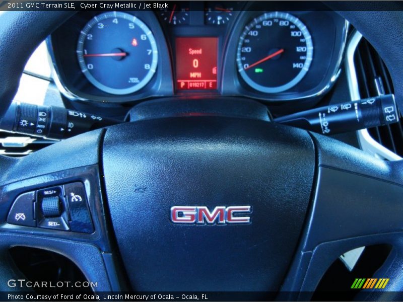 Cyber Gray Metallic / Jet Black 2011 GMC Terrain SLE