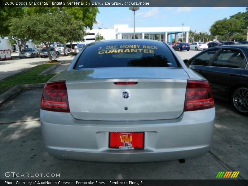 Bright Silver Metallic / Dark Slate Gray/Light Graystone 2006 Dodge Charger SE