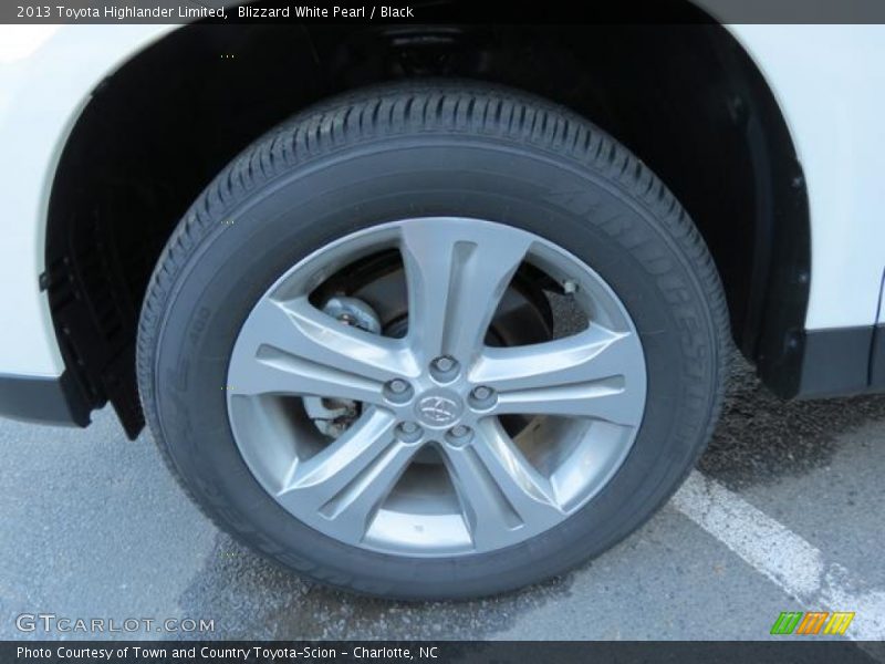 Blizzard White Pearl / Black 2013 Toyota Highlander Limited