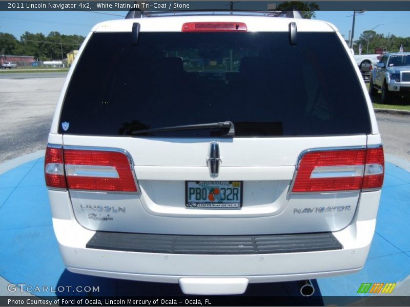 White Platinum Tri-Coat / Stone 2011 Lincoln Navigator 4x2