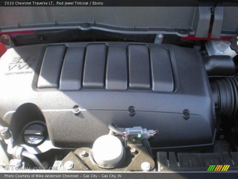 Red Jewel Tintcoat / Ebony 2010 Chevrolet Traverse LT