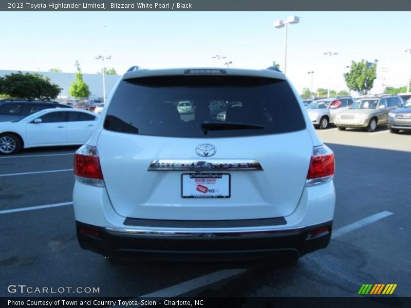 Blizzard White Pearl / Black 2013 Toyota Highlander Limited