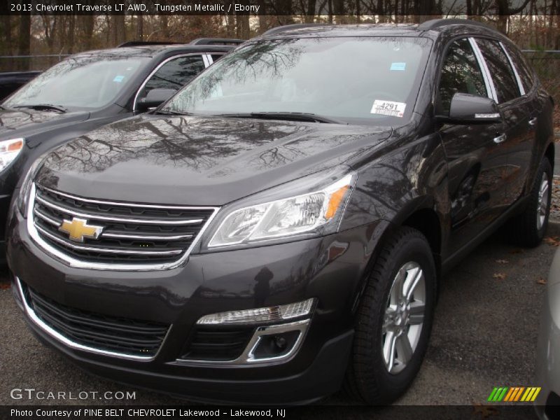Tungsten Metallic / Ebony 2013 Chevrolet Traverse LT AWD