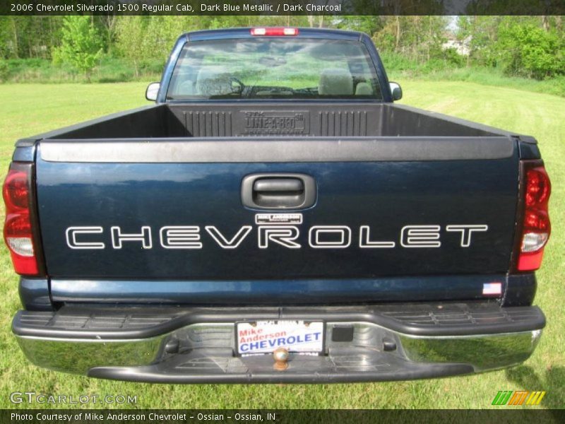 Dark Blue Metallic / Dark Charcoal 2006 Chevrolet Silverado 1500 Regular Cab