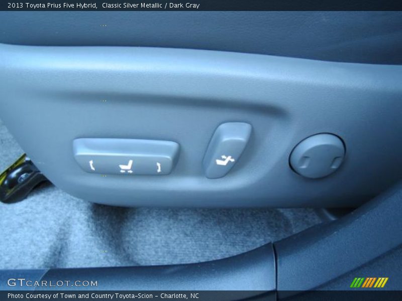 Classic Silver Metallic / Dark Gray 2013 Toyota Prius Five Hybrid