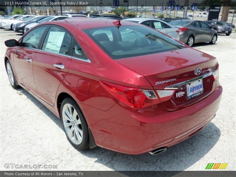 Sparkling Ruby / Black 2013 Hyundai Sonata SE
