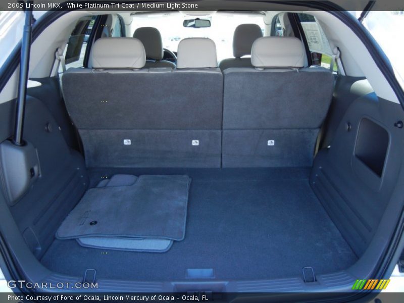  2009 MKX  Trunk