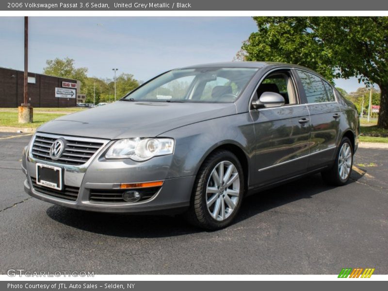 United Grey Metallic / Black 2006 Volkswagen Passat 3.6 Sedan