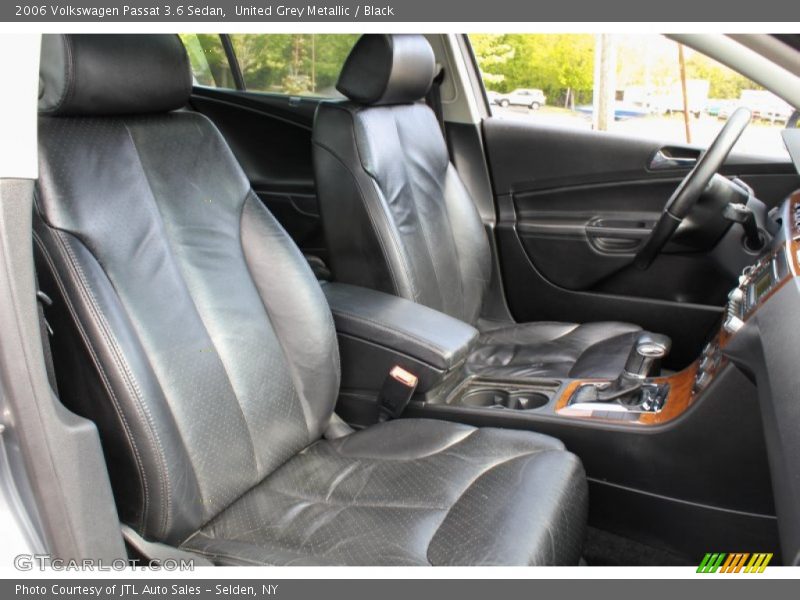 United Grey Metallic / Black 2006 Volkswagen Passat 3.6 Sedan