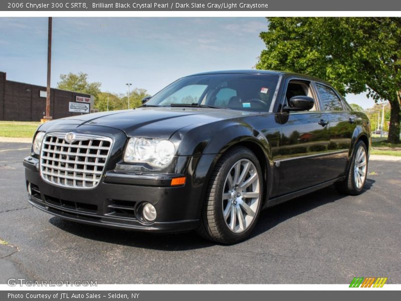 Front 3/4 View of 2006 300 C SRT8