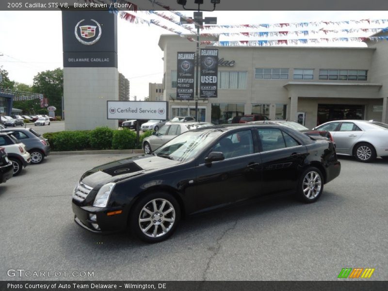 Black Raven / Ebony 2005 Cadillac STS V8