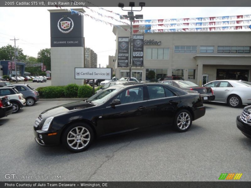 Black Raven / Ebony 2005 Cadillac STS V8