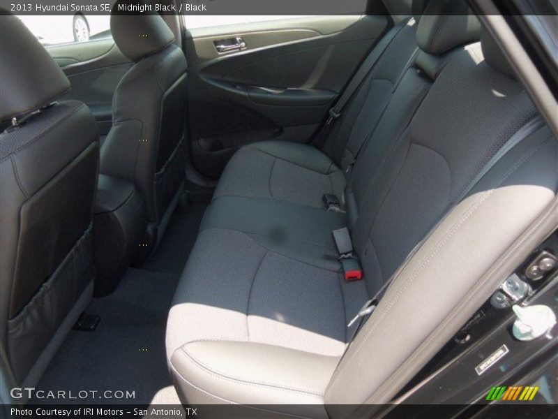 Midnight Black / Black 2013 Hyundai Sonata SE
