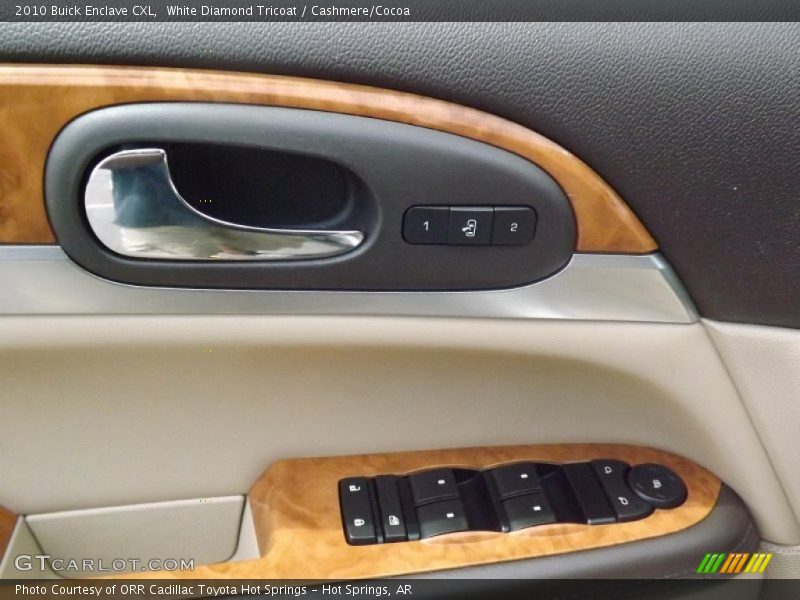 White Diamond Tricoat / Cashmere/Cocoa 2010 Buick Enclave CXL