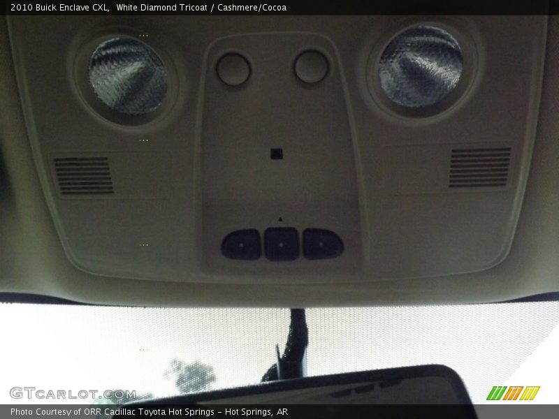 White Diamond Tricoat / Cashmere/Cocoa 2010 Buick Enclave CXL