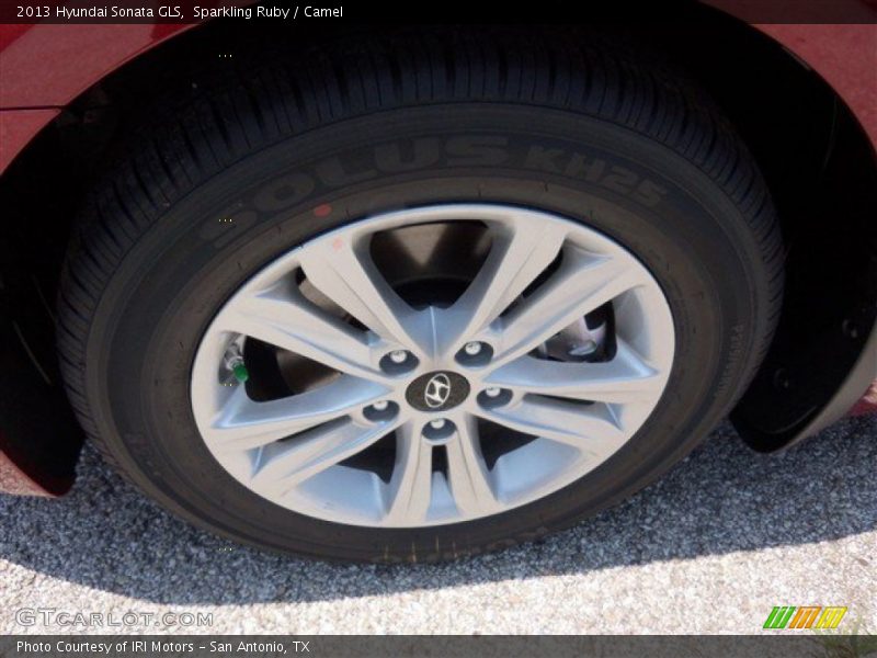 Sparkling Ruby / Camel 2013 Hyundai Sonata GLS