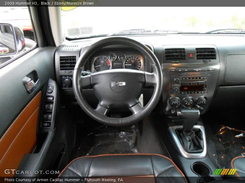 Dashboard of 2009 H3 