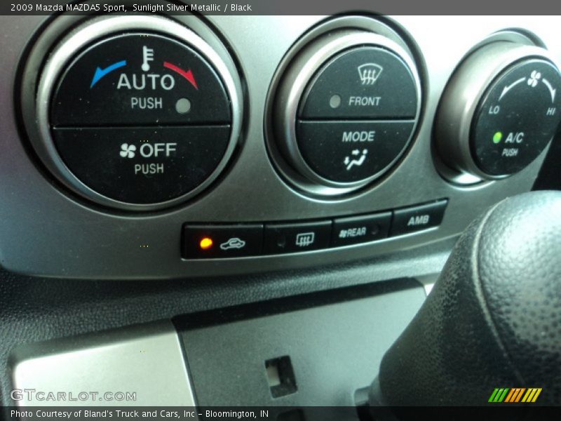 Sunlight Silver Metallic / Black 2009 Mazda MAZDA5 Sport