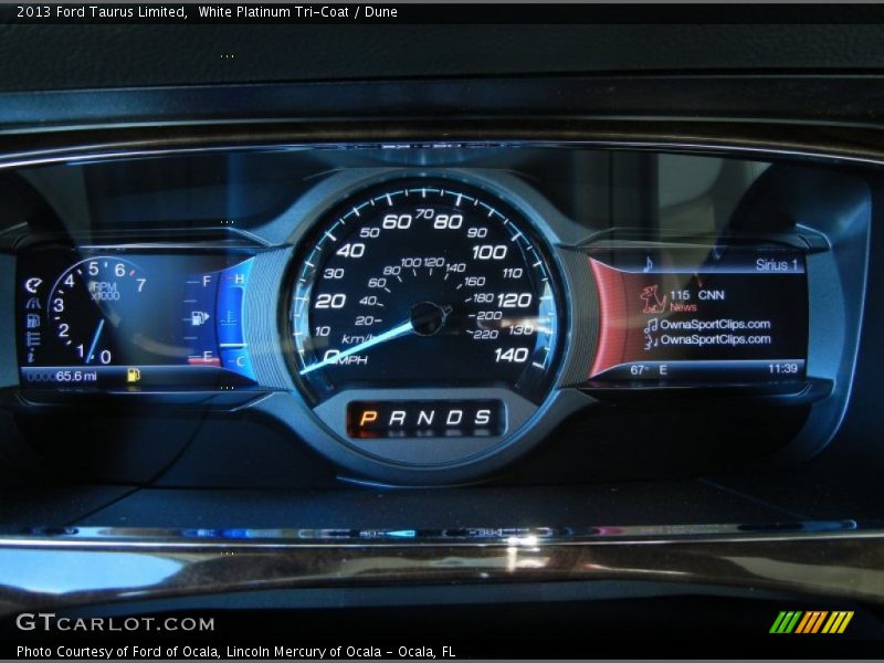 White Platinum Tri-Coat / Dune 2013 Ford Taurus Limited