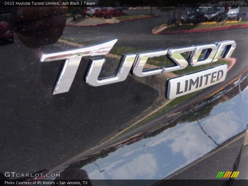 Ash Black / Taupe 2013 Hyundai Tucson Limited