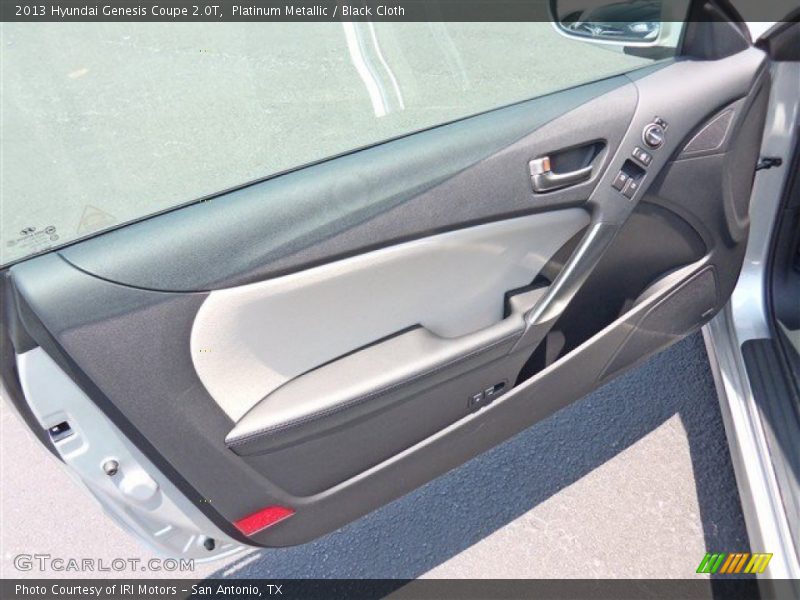 Platinum Metallic / Black Cloth 2013 Hyundai Genesis Coupe 2.0T