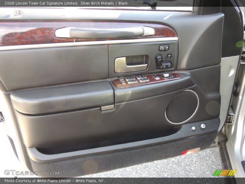 Door Panel of 2008 Town Car Signature Limited