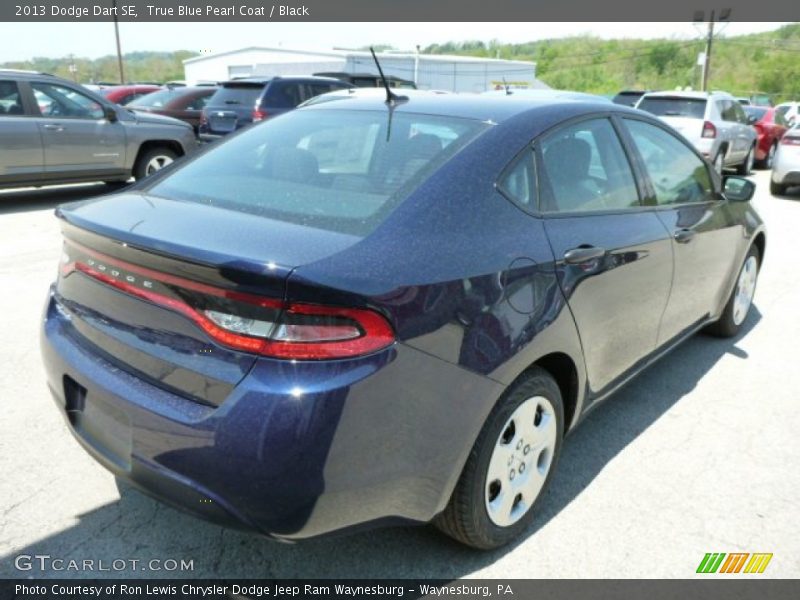 True Blue Pearl Coat / Black 2013 Dodge Dart SE