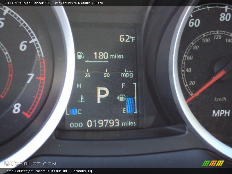 Wicked White Metallic / Black 2011 Mitsubishi Lancer GTS