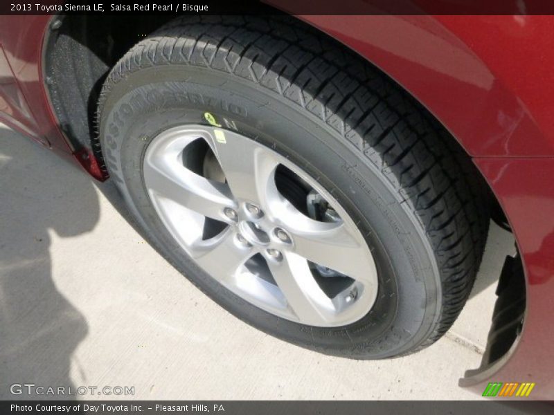 Salsa Red Pearl / Bisque 2013 Toyota Sienna LE