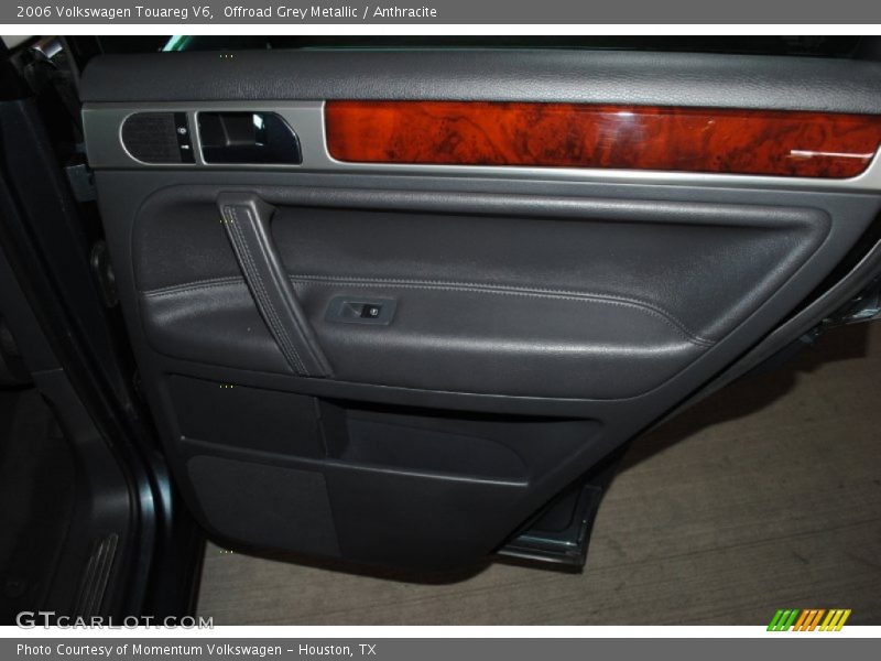 Offroad Grey Metallic / Anthracite 2006 Volkswagen Touareg V6