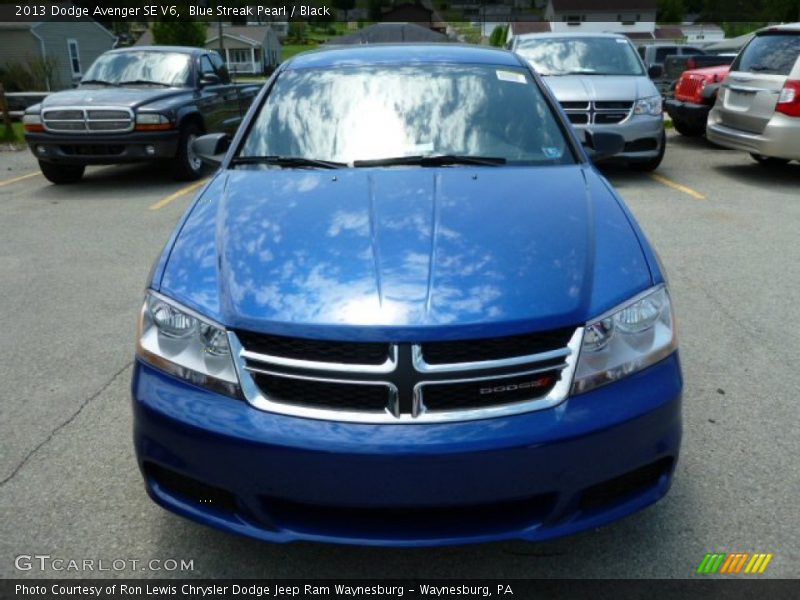 Blue Streak Pearl / Black 2013 Dodge Avenger SE V6