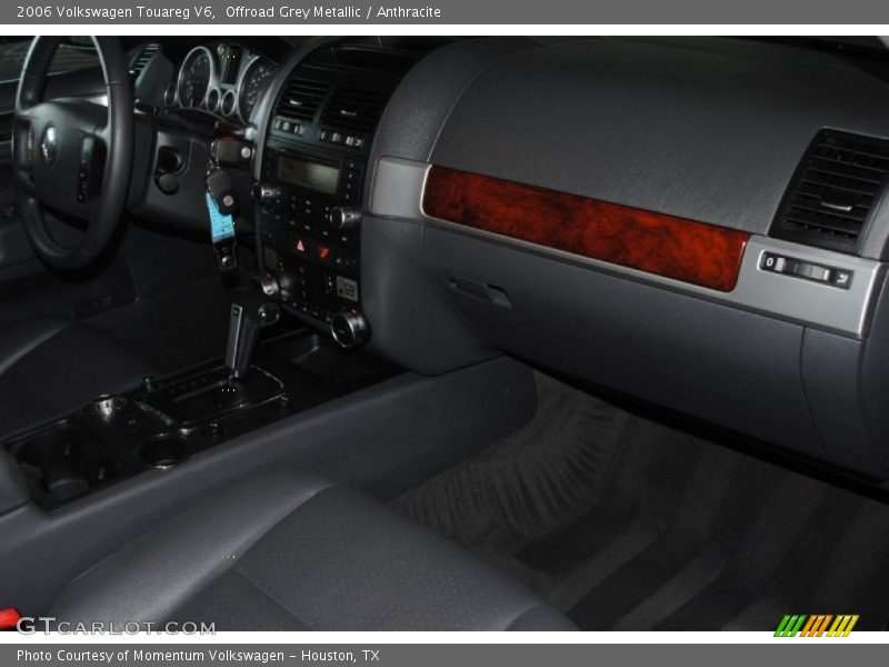 Offroad Grey Metallic / Anthracite 2006 Volkswagen Touareg V6