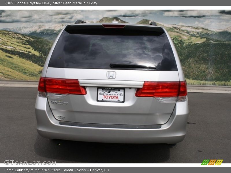 Silver Pearl Metallic / Gray 2009 Honda Odyssey EX-L